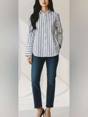 J.Crew Garçon Organic Cotton Navy Stripe Button-Up Shirt Ladies Sz 4